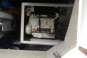 2004 Beneteau 423 thumbnail 61