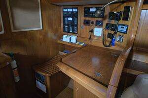 Luthien 42ft Jeanneau Yacht For Sale