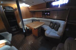 Luthien 42ft Jeanneau Yacht For Sale