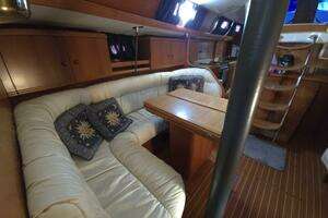 Luthien 42ft Jeanneau Yacht For Sale