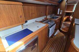 Luthien 42ft Jeanneau Yacht For Sale