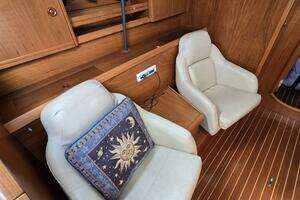 Luthien 42ft Jeanneau Yacht For Sale