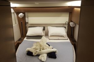 LONE STAR LAGOON 50ft Lagoon Yacht For Sale