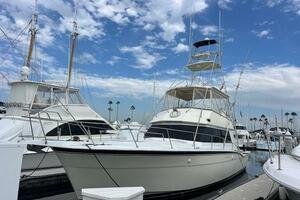 Soiree 52ft Hatteras Yacht For Sale
