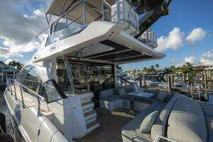 2023 Azimut S6 Sport-Fly thumbnail 4