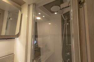 2023 Azimut S6 Sport-Fly thumbnail 32