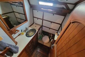 Searcher 42ft Tayana Yacht For Sale