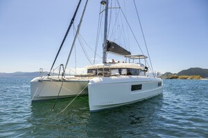 45ft Lagoon Yacht For Sale 45ft Lagoon Yacht For Sale
