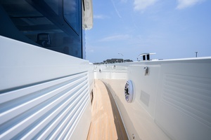 Photo 7386724 for 2027 De Antonio Yachts 50 Coupe  