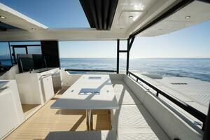 Photo 5758119 for 2026 De Antonio Yachts 50 Coupe  