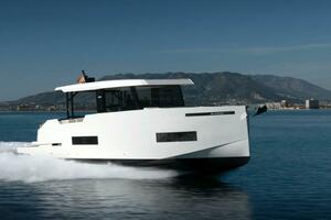 Photo 5758175 for 2026 De Antonio Yachts 50 Coupe  