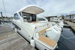 In Stock 42ft Beneteau Yacht For Sale