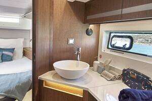 42ft Beneteau Yacht For Sale