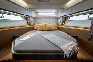 42ft Beneteau Yacht For Sale