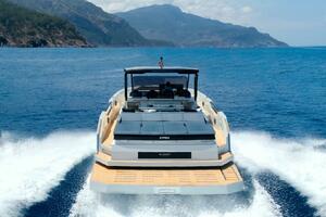 Photo 5758231 for 2026 De Antonio Yachts 50 Open  