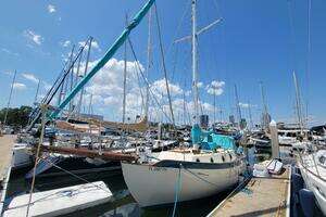 1975 Westsail 32 thumbnail 1