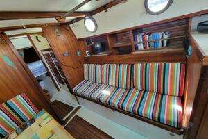1975 Westsail 32 thumbnail 7