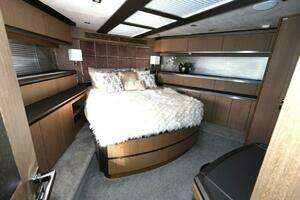 2019 Galeon 650 Sky thumbnail 38