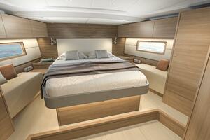 53ft Beneteau Yacht For Sale