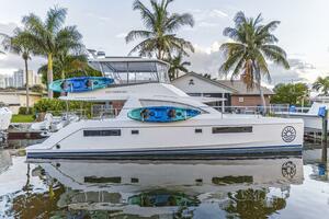 51FT (15.54M) LEOPARD Worth Avenue Yachts