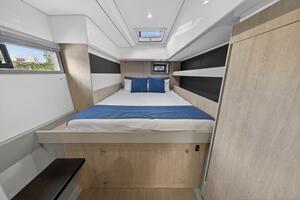 51FT (15.54M) LEOPARD