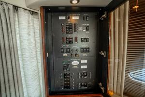 LOVE  amp  LUCK II 58ft Sea Ray Yacht For Sale LOVE  amp  LUCK II 58ft Sea Ray Yacht For Sale