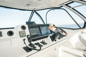 LOVE  amp  LUCK II 58ft Sea Ray Yacht For Sale LOVE  amp  LUCK II 58ft Sea Ray Yacht For Sale