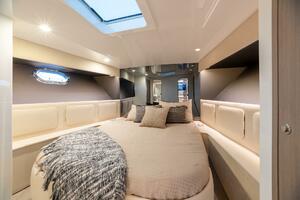 49FT (15.14M) MAGNUM yacht for sale