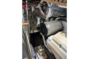 Engine room of 2004 Carver 466 Motor Yacht, showcasing mecha