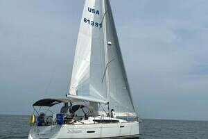 2014 Jeanneau 379 thumbnail 3