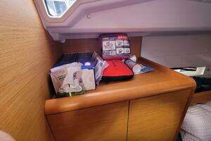2014 Jeanneau 379 thumbnail 45