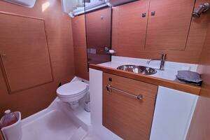 2014 Jeanneau 379 thumbnail 48