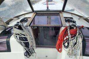 2014 Jeanneau 379 thumbnail 23