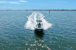 20ft Boston Whaler Yacht For Sale