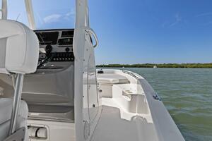 20ft Boston Whaler Yacht For Sale