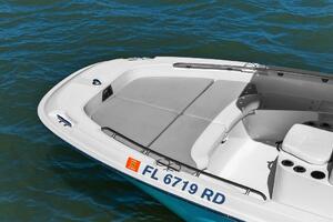 20ft Boston Whaler Yacht For Sale