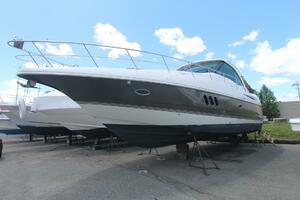 43ft Cruisers Yachts Yacht For Sale