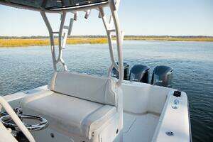2014 Yellowfin thumbnail 22