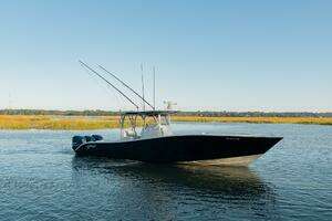 2014 Yellowfin thumbnail 3