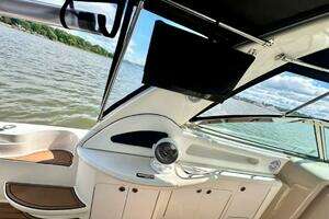 2000 Sea Ray 460 Sundancer thumbnail 21