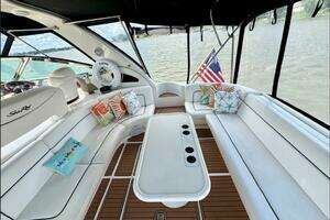 2000 Sea Ray 460 Sundancer thumbnail 17