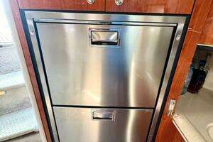 2000 Sea Ray 460 Sundancer thumbnail 39