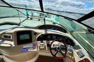 2000 Sea Ray 460 Sundancer thumbnail 27