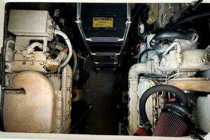 2000 Sea Ray 460 Sundancer thumbnail 49