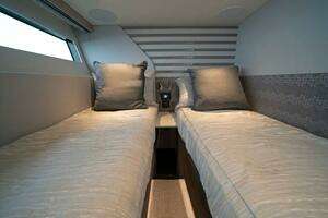 2025 Sunseeker 55 Predator thumbnail 22