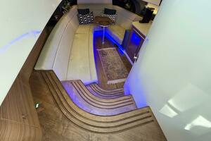 43FT (12.8M) BOSTON WHALER