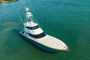 2020 Viking 72 Enclosed Bridge thumbnail 78