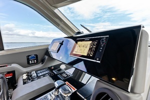 2018 Ferretti Yachts 800 thumbnail 51