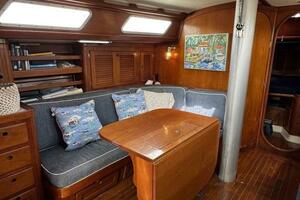 Maratime 41ft Bristol Yacht For Sale Maratime 41ft Bristol Yacht For Sale