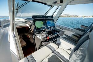 Moore Time  42ft Pursuit Yacht For Sale Moore Time  42ft Pursuit Yacht For Sale